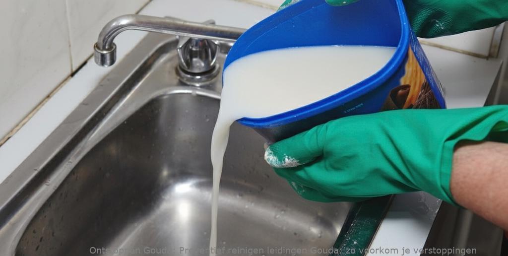 Preventief reinigen leidingen Gouda: zo voorkom je verstoppingen